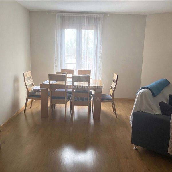 Foto ca54e5ee-5924-47ad-a03f-fe5ae4d9d070. Dúplex amb calefacció piscina a Titulcia