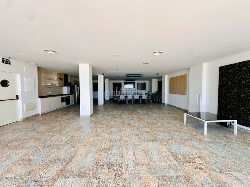 Foto 3aee8db8-d64d-4976-8f72-fc7ae1a0e4f0. Pis amb calefacció aparcament piscina a Platja de Vila Joiosa Vila Joiosa (la)