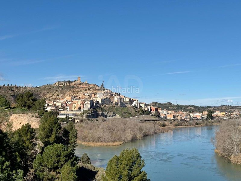 Foto 389b12b3-3853-41d5-98af-b4d9912fc8bb. Finca rústica a Ascó