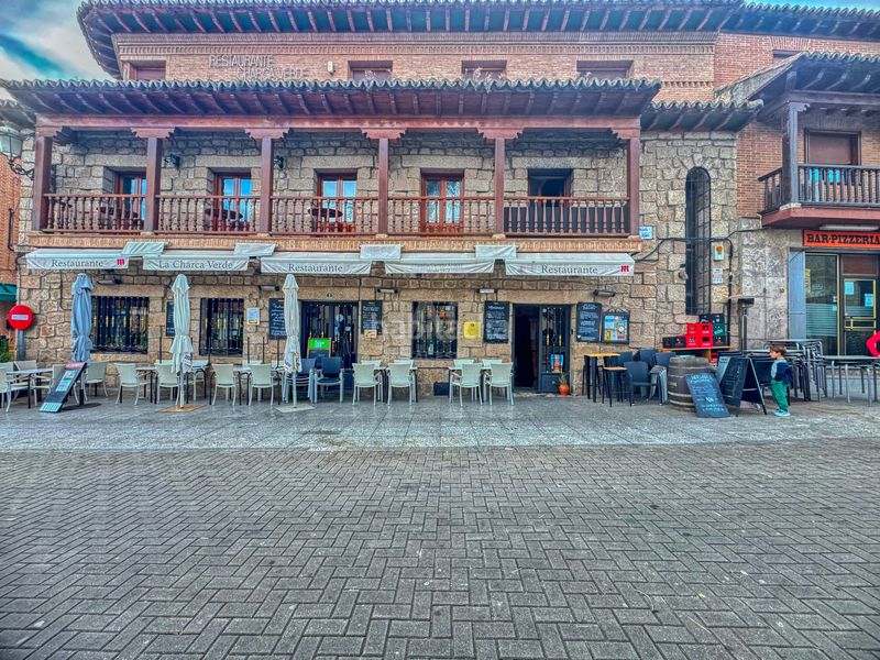 Foto 146b8a9f-dbce-4696-9ba7-88a78f42e4c3. Edifici a Manzanares el Real