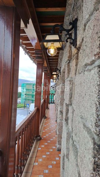 Foto b0aeba17-08f3-4ae4-bdbd-ca53df7e7d8d. Edifici a Manzanares el Real