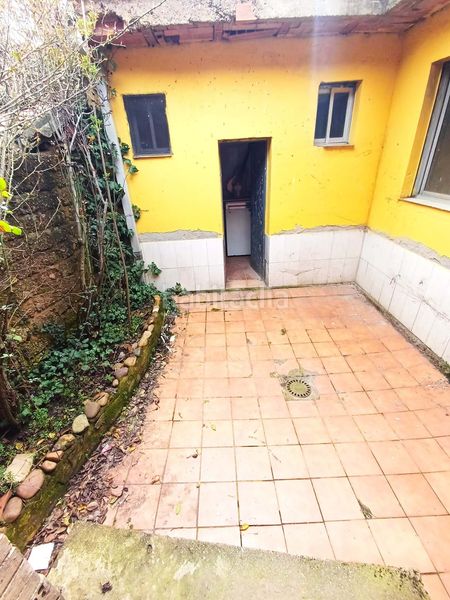 Foto 0fc50d5d-e62a-4322-919b-65d0f3ef15a6. Edifici a Valverde de la Virgen