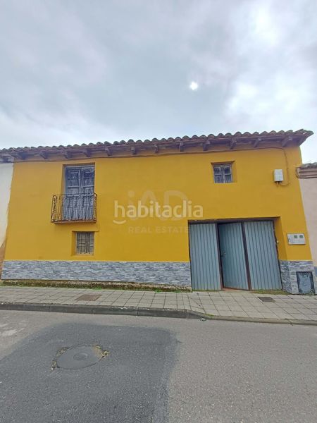 Foto 3c797729-ee03-479d-b221-4df5d78c254b. Edifici a Valverde de la Virgen