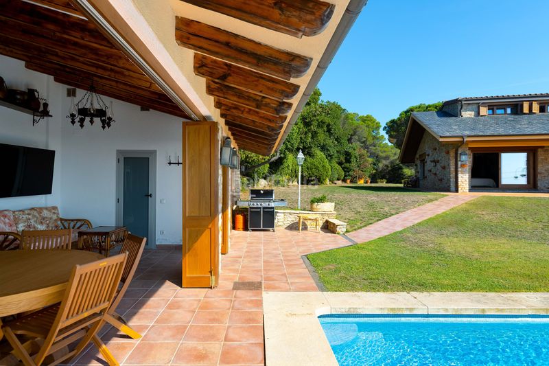Foto af78c667-6404-41b5-b182-02c6d50af689. Casa amb calefacció aparcament piscina a El Mirador-La Cornisa Sant Andreu de Llavaneres