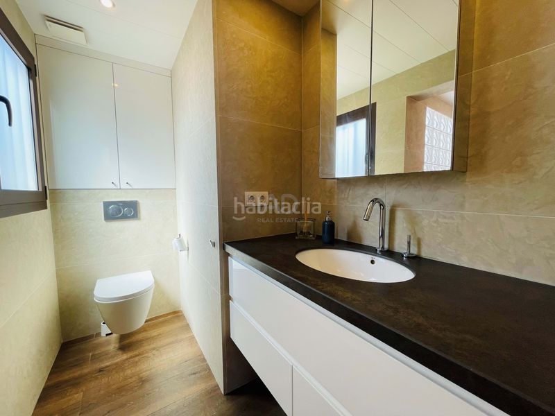 Foto 295f5fc7-899f-499f-8265-d4bd21767e73. Àtic a carrer de sant rafael 26 a Raval Barcelona