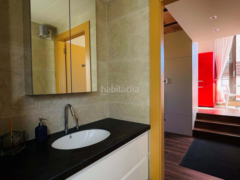 Foto 35445611-297b-46ee-841d-f4ce25fad641. Àtic a carrer de sant rafael 26 a Raval Barcelona