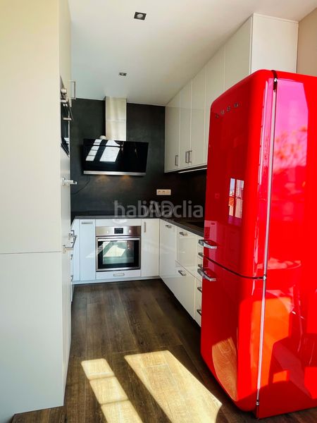 Foto 8f9906e2-c9dc-4244-82c7-e9fa20769e63. Àtic a carrer de sant rafael 26 a Raval Barcelona