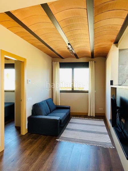 Foto e2fb74d7-0209-4369-913e-10f62a573b66. Àtic a carrer de sant rafael 26 a Raval Barcelona