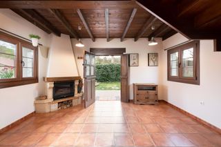 Country house in Sariego