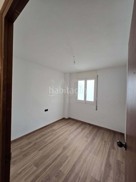 Foto d8fc9bf7-48aa-44b8-951a-b9f7f4d87f9c. Àtic amb calefacció a Roquetes