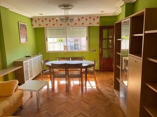 Chalet in Las Flores