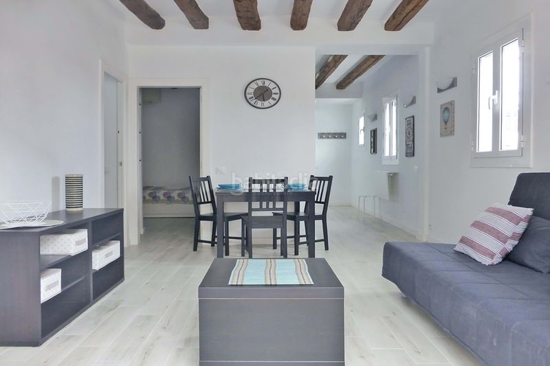 Foto 0857d55d-3801-4151-9184-d7ec31cd6a4c. Àtic amb calefacció a Raval Barcelona