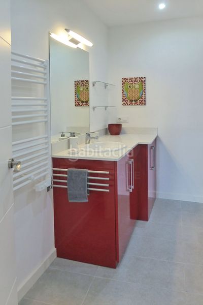 Foto 3a3c5b20-802c-4cc7-9233-d0ec33af10fb. Àtic amb calefacció a Raval Barcelona