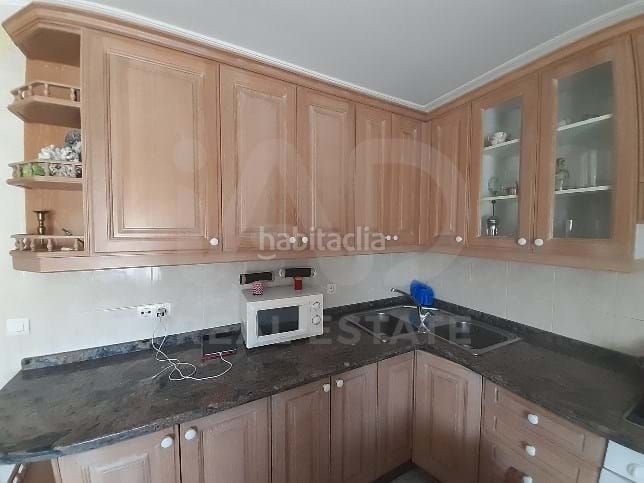 Foto c2299d9b-d44a-4b00-8a90-87b2251f92bc. Casa amb calefacció aparcament a Bañeza (La)