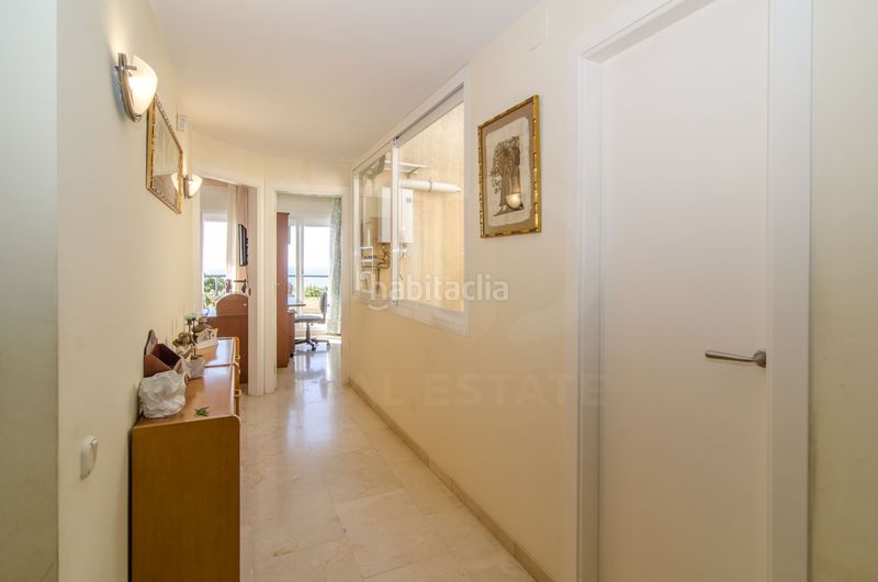 Foto 35131c44-15d1-4467-b2e0-2be7cd97e549. Casa aparellada amb calefacció aparcament piscina a Sitges
