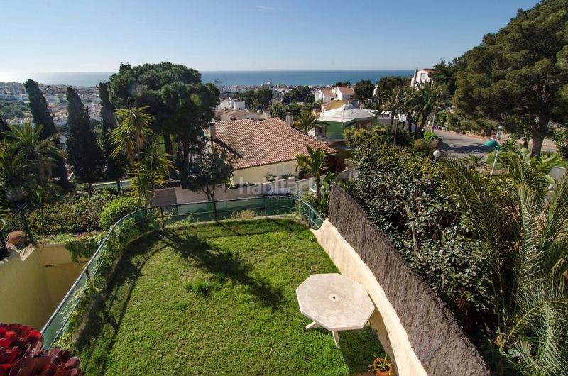 Foto ac651a32-a696-475d-a36f-dc11f8ff3e47. Casa aparellada amb calefacció aparcament piscina a Sitges