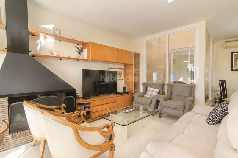 Foto f3955a34-3815-4522-81ce-c92638cb6a12. Casa aparellada amb calefacció aparcament piscina a Sitges