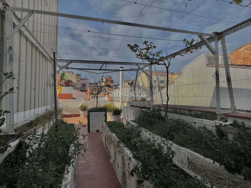 Foto 8188317b-995d-4842-a2bd-35022d2ffed5. Casa amb calefacció aparcament a Sant Pere Nord Terrassa