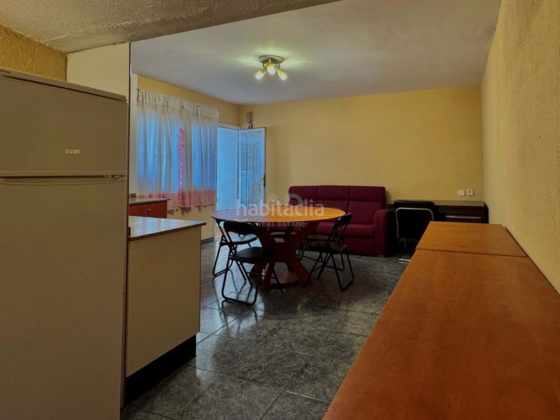 Foto a0d0cd25-6a19-4447-8e50-7306170b9a44. Casa amb calefacció aparcament a Sant Pere Nord Terrassa