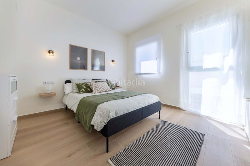 Foto 8242d11d-b256-4b02-9e00-59b05ecd0740. Edificio in Pego