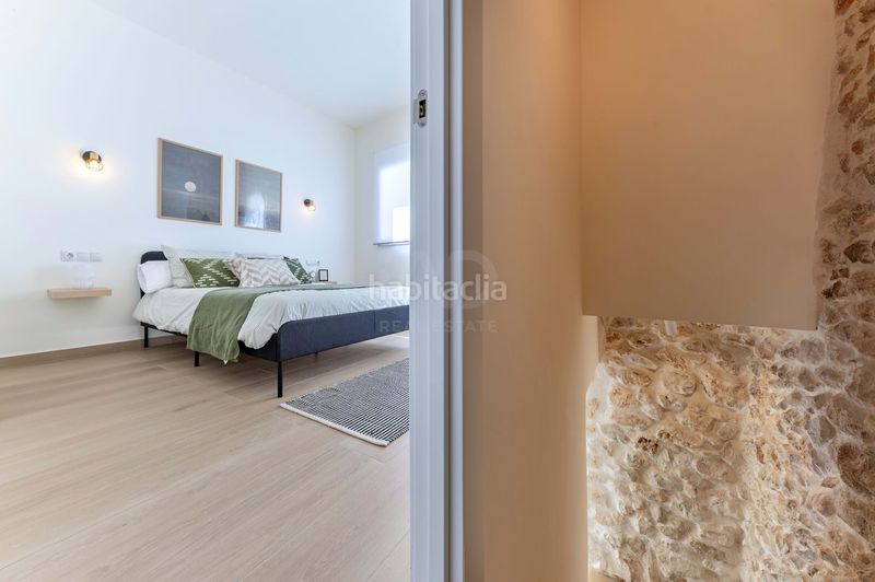 Foto 8c68427c-9da3-4ce7-a1a0-0c539c5ac9b5. Edificio in Pego