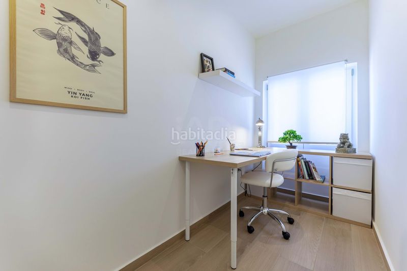 Foto ed339043-6e4e-4504-bae7-b67de7e3bec7. Edificio in Pego