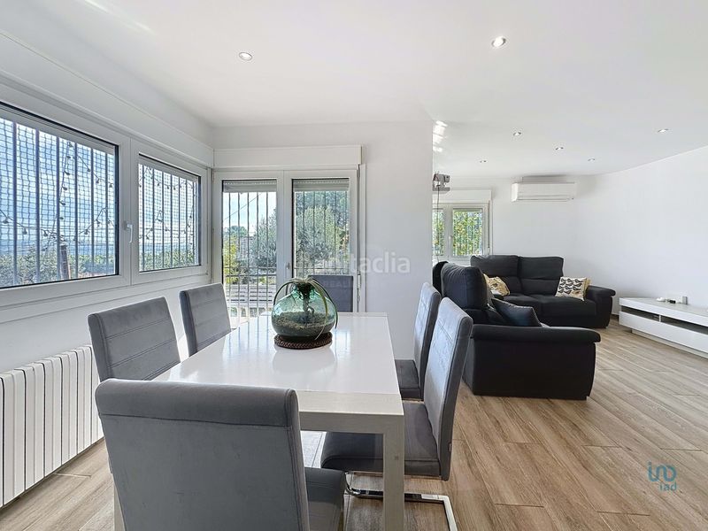 Foto 725f55fc-e936-4dd7-afd0-facd0caaac8b. Chalet en Abrera