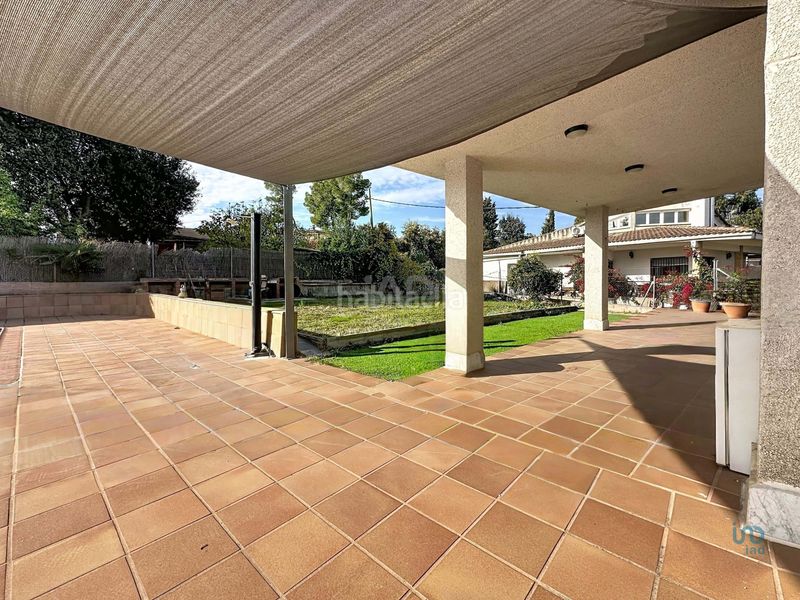 Foto 8c3634da-f7a9-49d4-b148-6832e85d2508. Chalet en Abrera