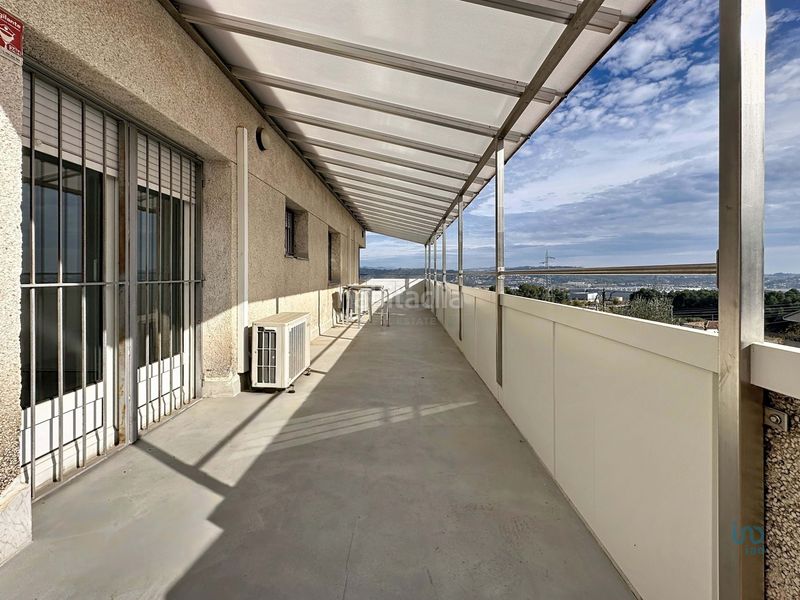 Foto a19206ee-8425-4ef9-8c6e-5c4d65fd7ed5. Chalet en Abrera