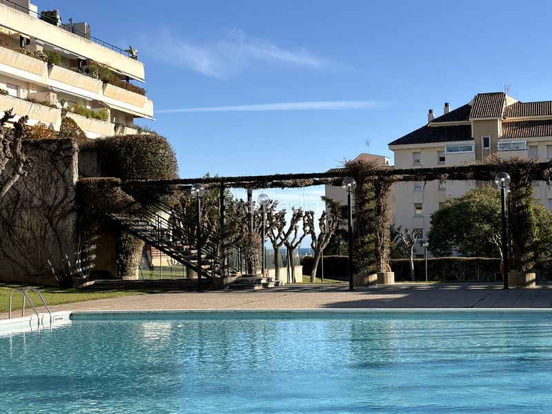 Foto 5ebe6839-821e-4fc3-9320-f3c51e2e5c6d. Àtic amb calefacció aparcament piscina a El Balís Sant Andreu de Llavaneres