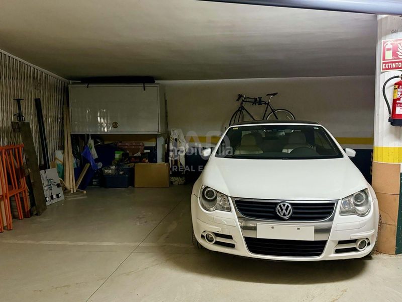 Foto d696af6a-95b3-4db5-9133-5fc7a83d2ffd. Àtic amb calefacció aparcament piscina a El Balís Sant Andreu de Llavaneres