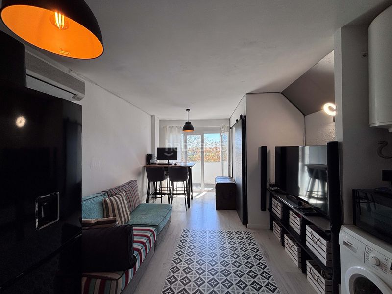 Foto 57d39b36-b779-4cca-9a84-be2fd54dccc7. Pis amb calefacció a Alberes Empuriabrava