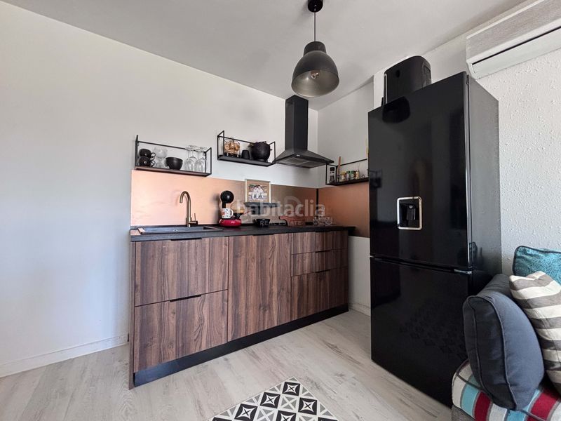 Foto 8000e775-6dbc-4afb-bcc3-9e8c40c12731. Pis amb calefacció a Alberes Empuriabrava