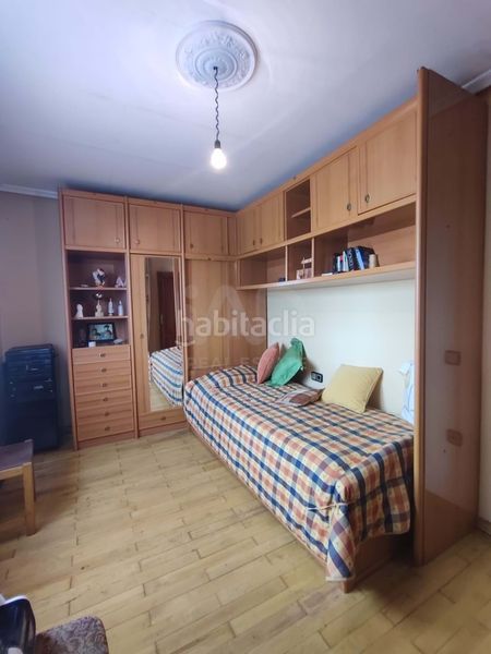 Foto bab0dd51-3e33-4250-a6e7-2cf906c953af. Casa aparellada amb calefacció aparcament a Astorga