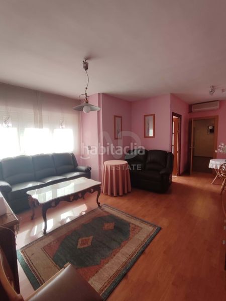 Foto dbb839d3-ff55-4545-8299-990470d6fb18. Casa aparellada amb calefacció aparcament a Astorga
