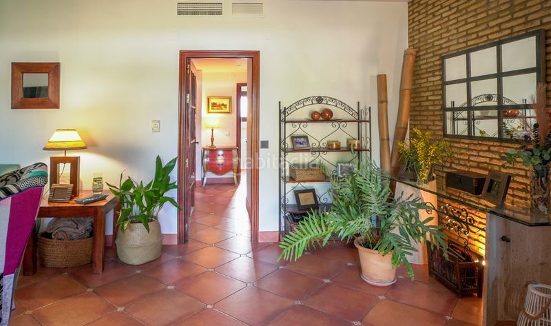 Foto df3d7007-057b-4fb4-95c1-6255421bb6a7. Casa amb aparcament a Dehesa - Monacilla Aljaraque