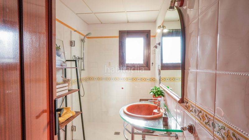 Foto f8e74283-5902-4799-89ba-be9feed64807. Casa amb aparcament a Dehesa - Monacilla Aljaraque