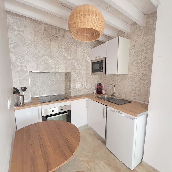 Foto a12ee8a6-c81a-4d79-8e80-eefbadc7d38c. Pis a Tarifa ciudad Tarifa