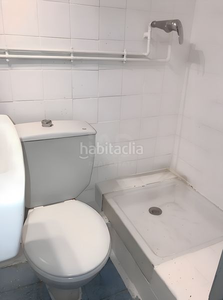 Foto edeccb61-09a3-4de2-8d7c-45c05617dbb8. Pis amb calefacció a Raval Barcelona