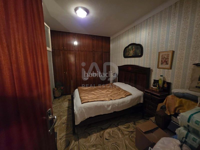 Foto 06ea6460-2bba-47e9-8b66-702c59a50da6. Edifici a Ascó