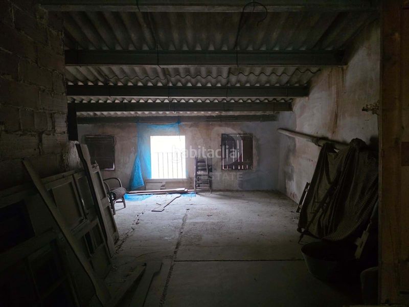 Foto 411f8dbb-7885-4284-8618-53b4d6ec458d. Edifici a Ascó