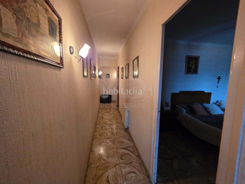 Foto ef105418-5cd8-415e-96b1-4cebdc3fe090. Edifici a Ascó