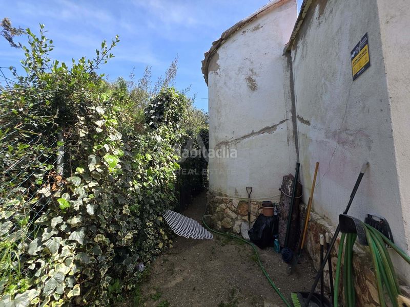 Foto e2753363-2ee0-41fd-95f6-8719213e982f. Finca rústica en Alforja