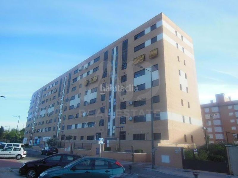 Foto 405252c6-b734-4ed8-b952-78367055610d. Local comercial a Parla este Parla