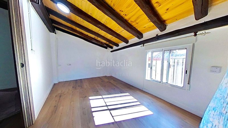 Foto 24e1955f-670c-4945-a43a-dc94a42b6400. Edificio en Alcover