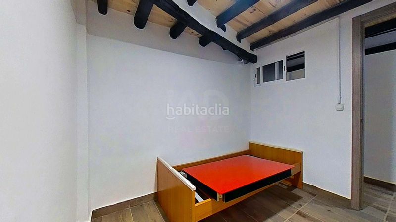 Foto 6d76f88a-9349-493b-9435-d917414f65a2. Edifici a Alcover