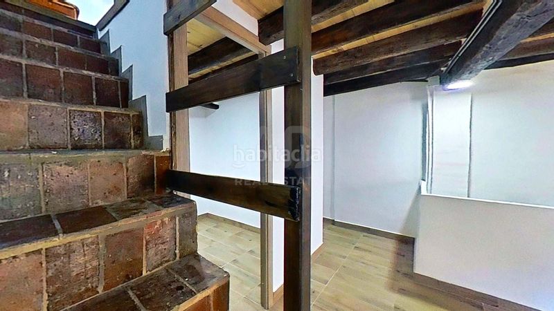 Foto 7d66b58c-2577-4129-8a78-2c648edcba5a. Edifici a Alcover