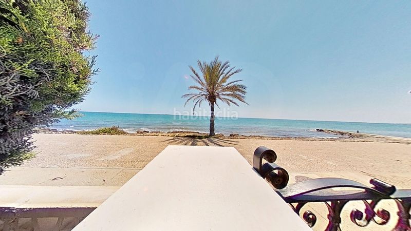 Foto c0787c26-e631-4abb-b2ce-4437764f9878. Xalet amb calefacció aparcament piscina a calas Santa Pola este Santa Pola