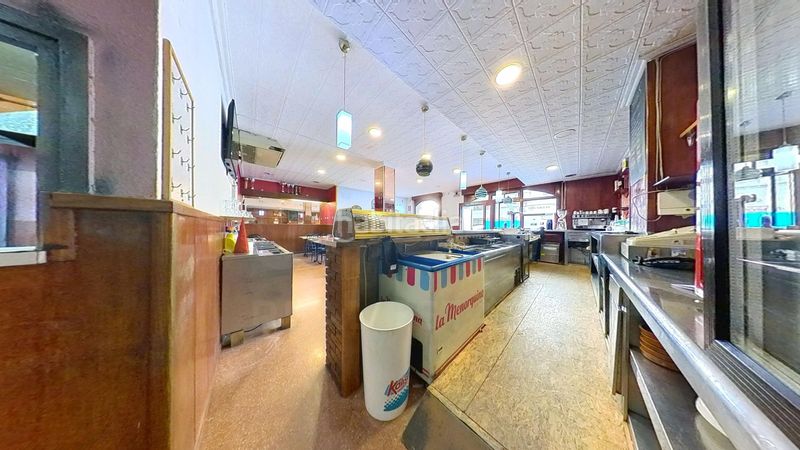 Foto 32b38c84-10e8-4487-b795-5fee1a458696. Local comercial a Ca n'Oriac Sabadell