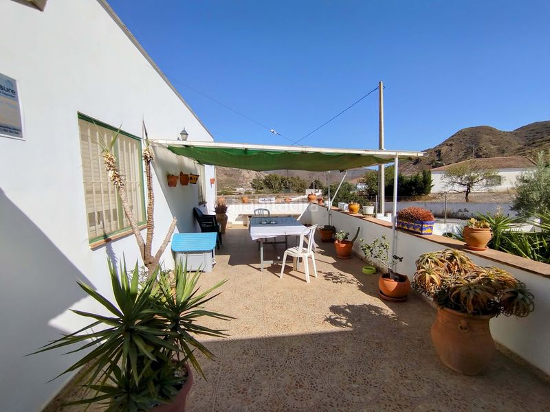 Foto cf7add30-7d0a-4be1-b0a7-6419a1eef745. Casa amb aparcament piscina a Sorbas